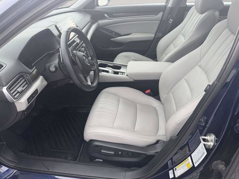 Used 2018 Honda Accord Touring image 20