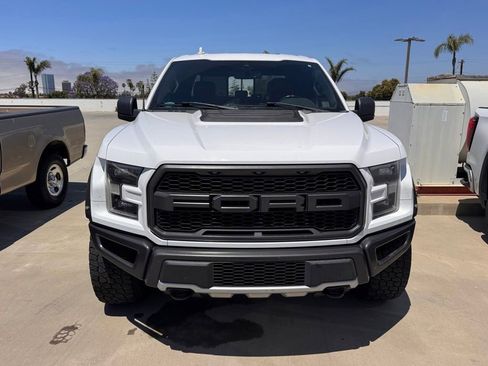 Used 2019 Ford F150 Raptor AWD/4WD image 2