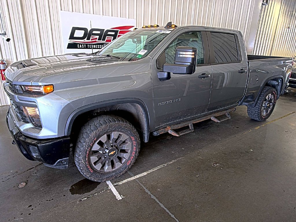 Used 2024 Chevrolet Silverado 2500 Custom w/ Custom Value Package AWD/4WD image 1