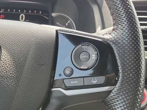Certified 2024 Honda Passport Black Edition image 26