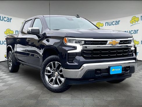 Used 2024 Chevrolet Silverado 1500 LT image 1