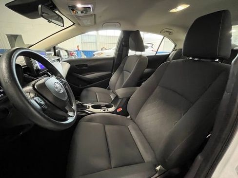 Used 2023 Toyota Corolla LE FWD image 21