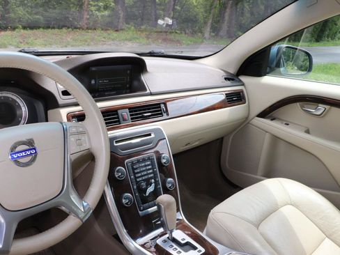 Used 2012 Volvo S80 3.2 FWD image 10