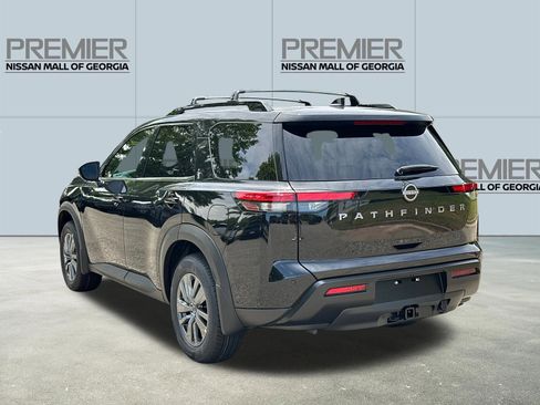 New 2026 Nissan Pathfinder SV w/ SV Premium Package FWD image 6