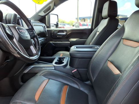 Used 2020 GMC Sierra 3500 AT4 w/ AT4 Premium Package AWD/4WD image 22