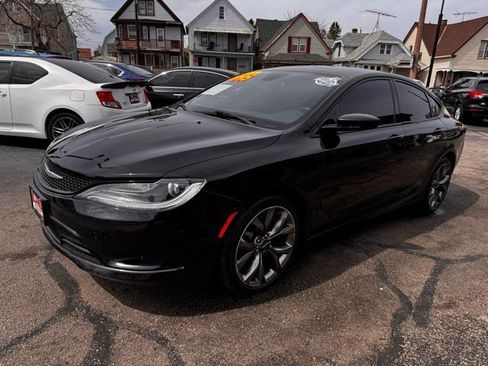 Used 2016 Chrysler 200 S w/ Comfort Group image 3