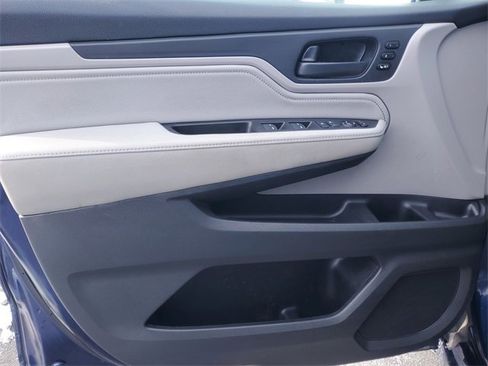 Used 2019 Honda Odyssey Touring image 11