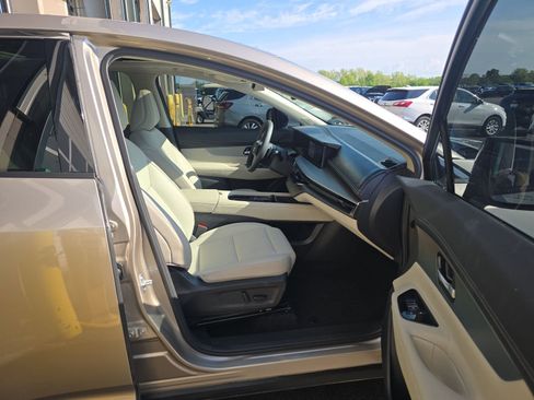 Used 2025 Nissan Murano SL w/ Cargo Package AWD/4WD image 15