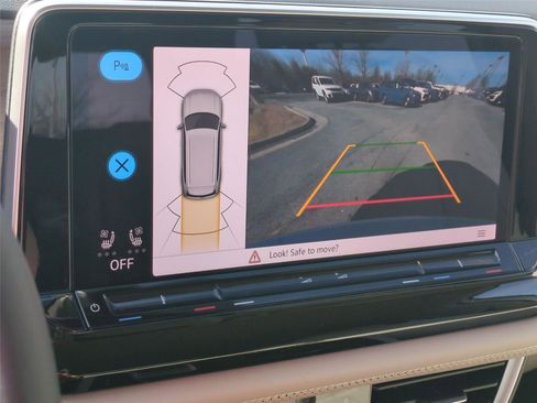 New 2026 Volkswagen Atlas SE image 9