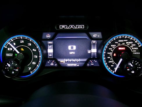 Used 2020 RAM 1500 Limited image 7