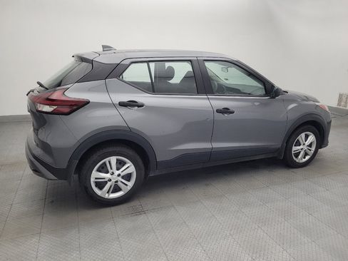 Used 2024 Nissan Kicks S FWD image 10