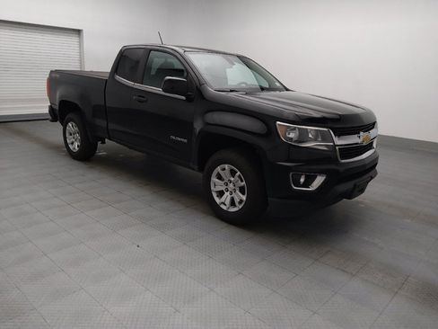 Used 2017 Chevrolet Colorado LT w/ LT Convenience Package AWD/4WD image 11