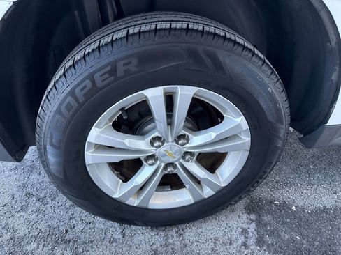 Used 2013 Chevrolet Equinox LS image 12