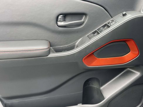 Used 2026 Nissan Frontier PRO-4X w/ Pro-4x Convenience Package image 21