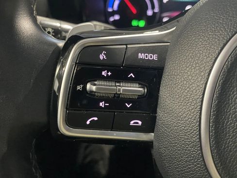 Used 2024 Kia Sorento EX w/ Panoramic Sunroof Package image 20