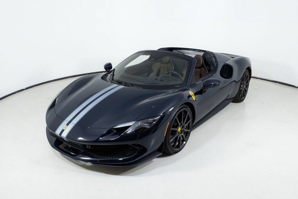Used 2024 Ferrari 296 GTS RWD image 2