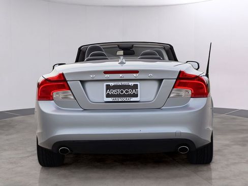 Used 2011 Volvo C70 T5 w/ Climate Pkg FWD image 6