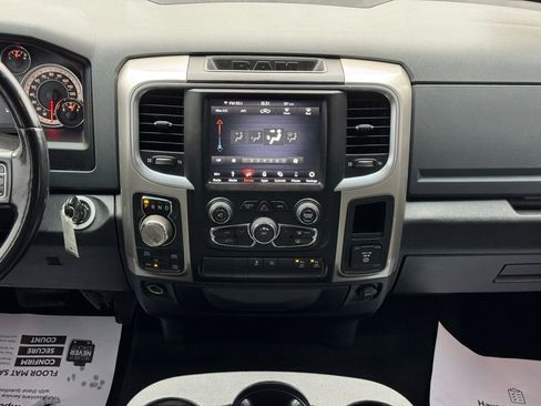 Used 2018 RAM 1500 Big Horn image 21