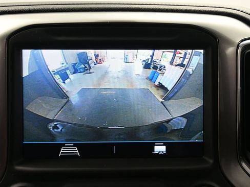 Used 2021 Chevrolet Silverado 1500 RST w/ Z71 Off-Road Package AWD/4WD image 11