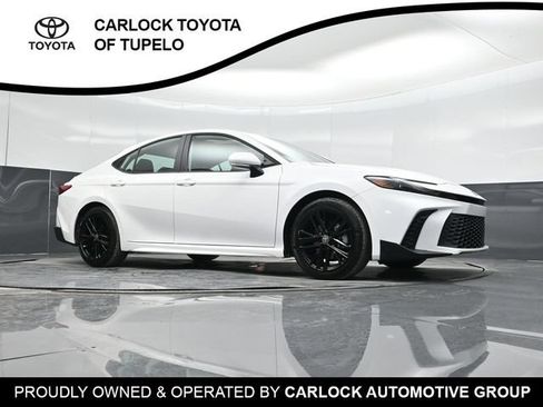 Used 2026 Toyota Camry SE FWD image 45