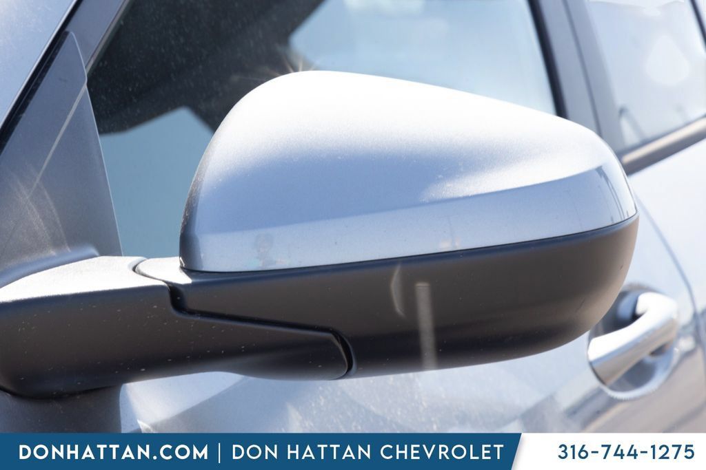 New 2026 Chevrolet Trax LT w/ Driver Confidence Package FWD image 27
