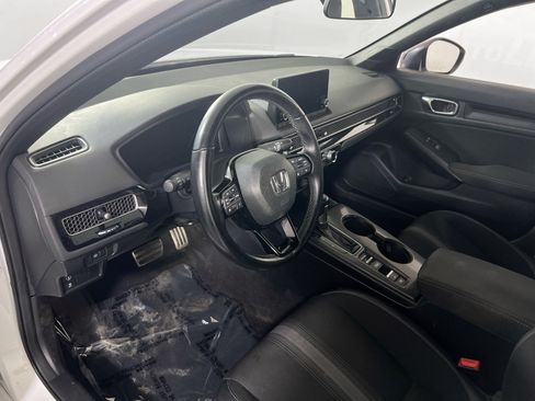 Used 2023 Honda Civic Sport image 9