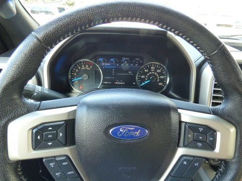 Used 2016 Ford F150 Lariat w/ Equipment Group 502A Luxury image 34