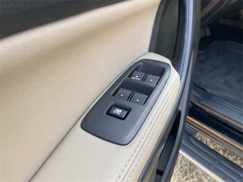 Used 2021 Ford Ranger Lariat w/ Equipment Group 501A High image 52