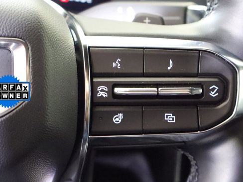 Certified 2025 GMC Acadia Elevation AWD/4WD image 29