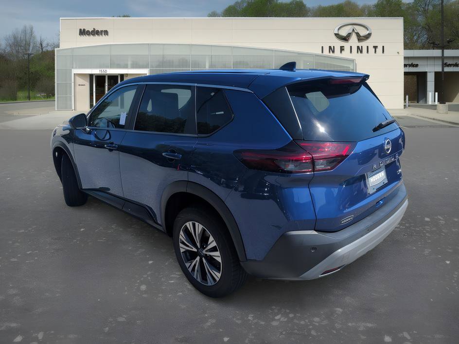 Used 2023 Nissan Rogue SV FWD image 5