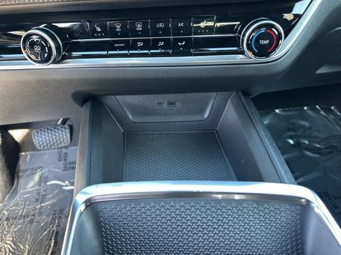 New 2026 Chevrolet Equinox LT w/ Safety and Technology Package image 23