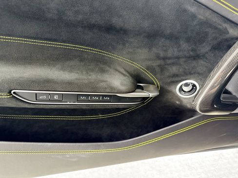 Certified 2019 Ferrari GTC4Lusso T image 16