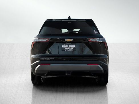 New 2026 Chevrolet Equinox LT w/ Convenience Package II AWD/4WD image 5