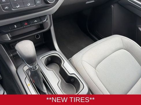 Used 2022 Chevrolet Colorado W/T w/ Custom Special Edition image 15