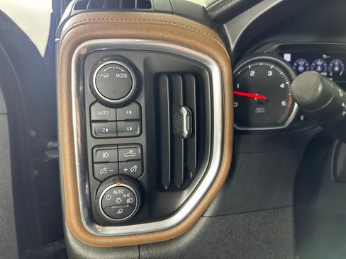 Used 2020 Chevrolet Silverado 2500 High Country image 19