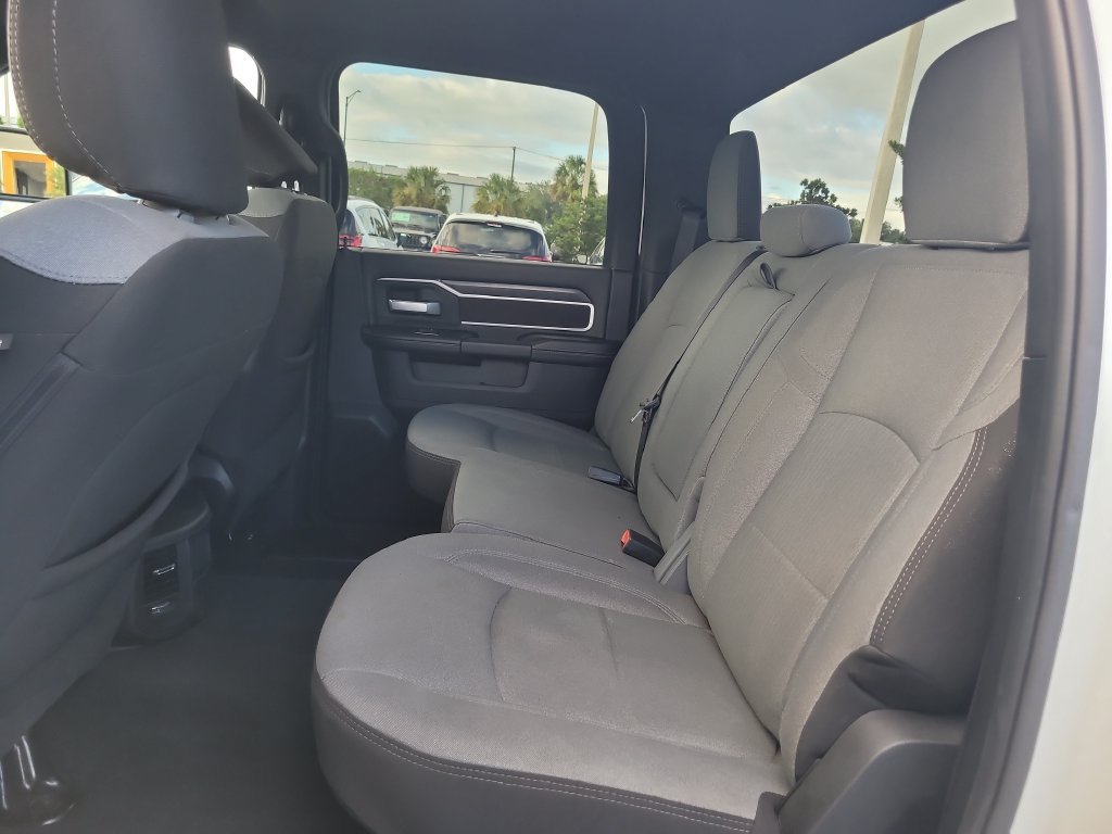 Used 2024 RAM 3500 Big Horn AWD/4WD image 14