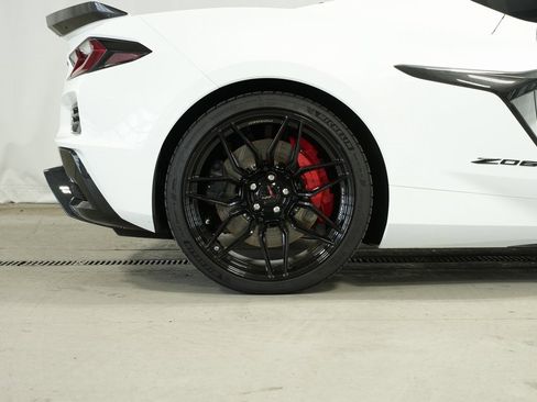 Used 2023 Chevrolet Corvette Z06 image 40