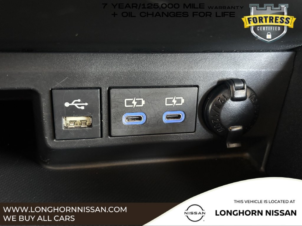 Used 2022 Toyota Highlander L FWD image 15