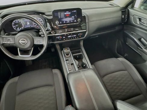 Used 2024 Nissan Pathfinder SV FWD image 26