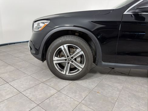 Used 2021 Mercedes-Benz GLC 300 image 25
