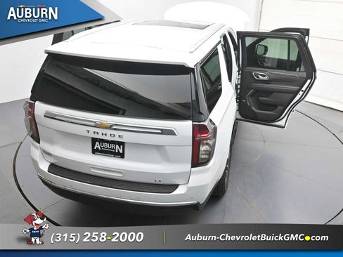 Used 2021 Chevrolet Tahoe LT w/ LT Signature Plus Package AWD/4WD image 40