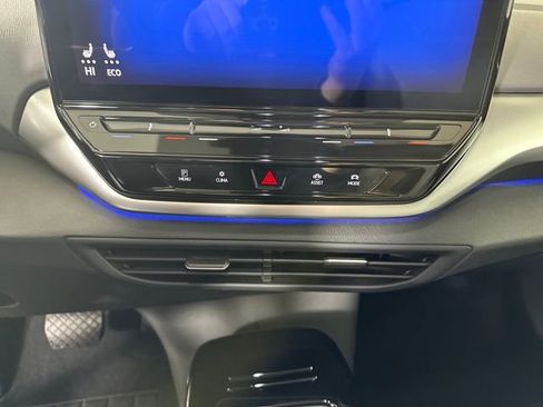 Used 2022 Volkswagen ID.4 Pro S w/ Gradient Package image 23