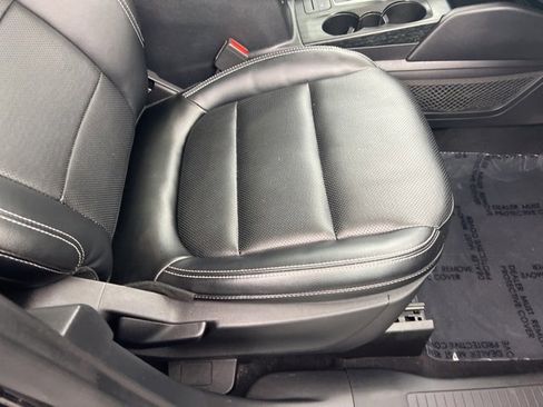 Used 2022 Ford Escape SEL image 23