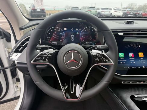 New 2026 Mercedes-Benz E 350 4MATIC Sedan image 15