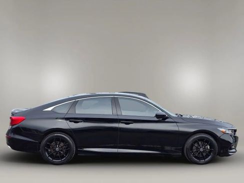 Used 2019 Honda Accord Sport image 4
