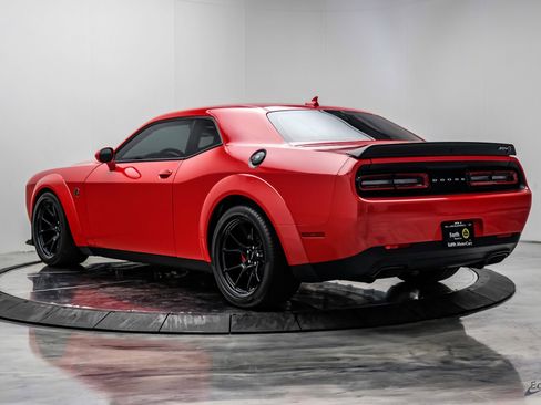Used 2021 Dodge Challenger SRT Hellcat Redeye image 12