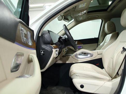 Used 2020 Mercedes-Benz GLE 350 4MATIC image 19