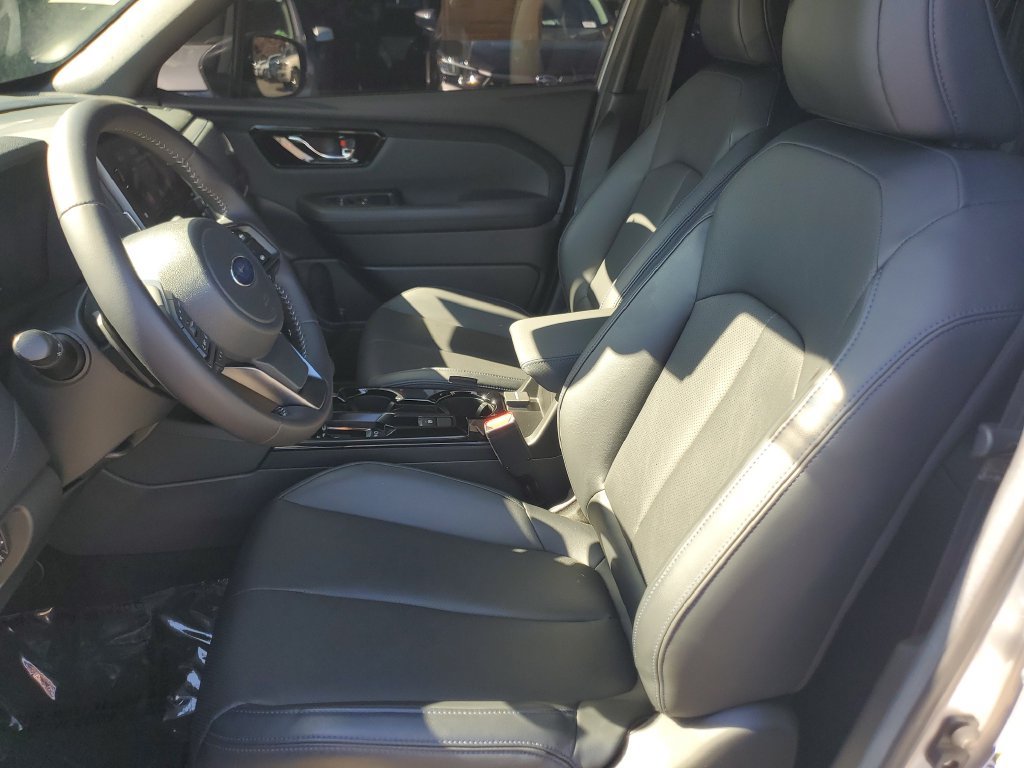 Used 2026 Subaru Forester Limited AWD/4WD image 17