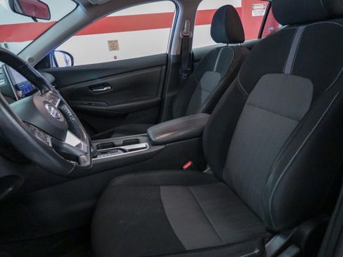 Used 2021 Nissan Sentra SV w/ Trunk Package image 12