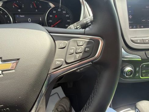 Certified 2024 Chevrolet Equinox LT FWD image 26